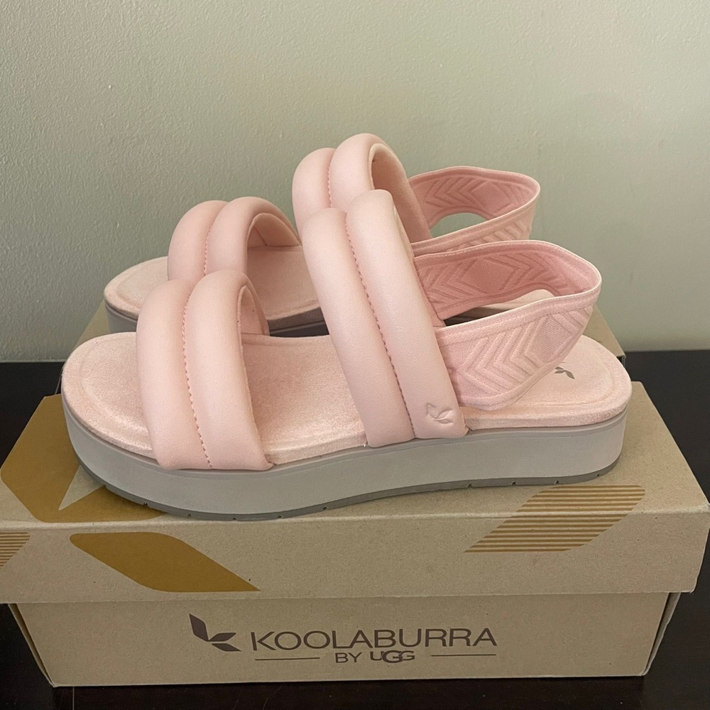 Koolaburra by UGG Women's Anida sandal